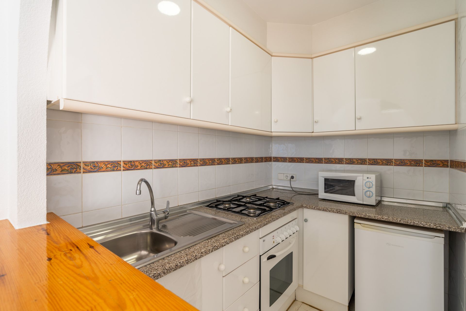 Residential in Calpe with Sea Views — Image 24