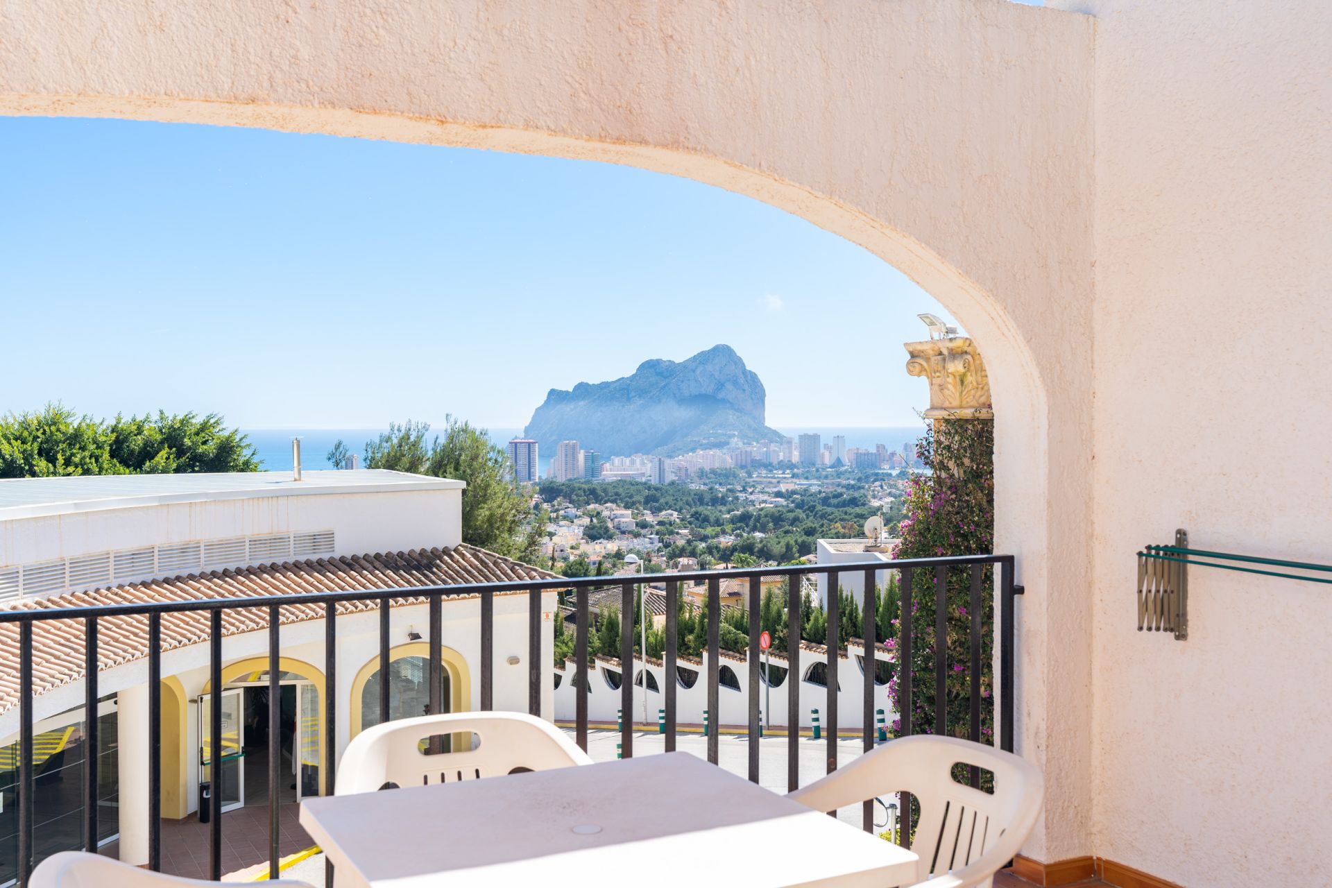 Residential in Calpe with Sea Views — Image 49
