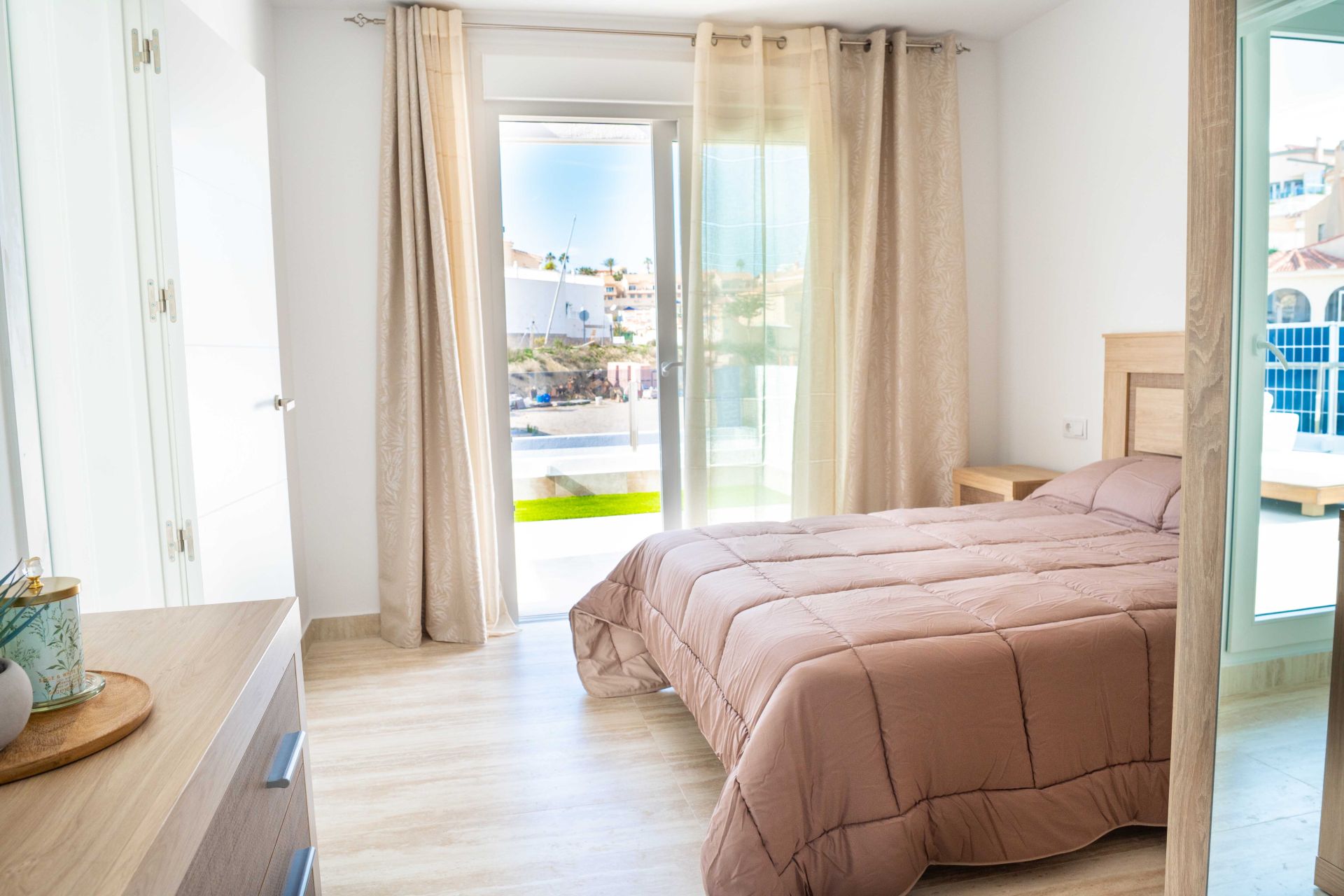 Exclusive Townhouses in Ciudad Quesada — Image 39
