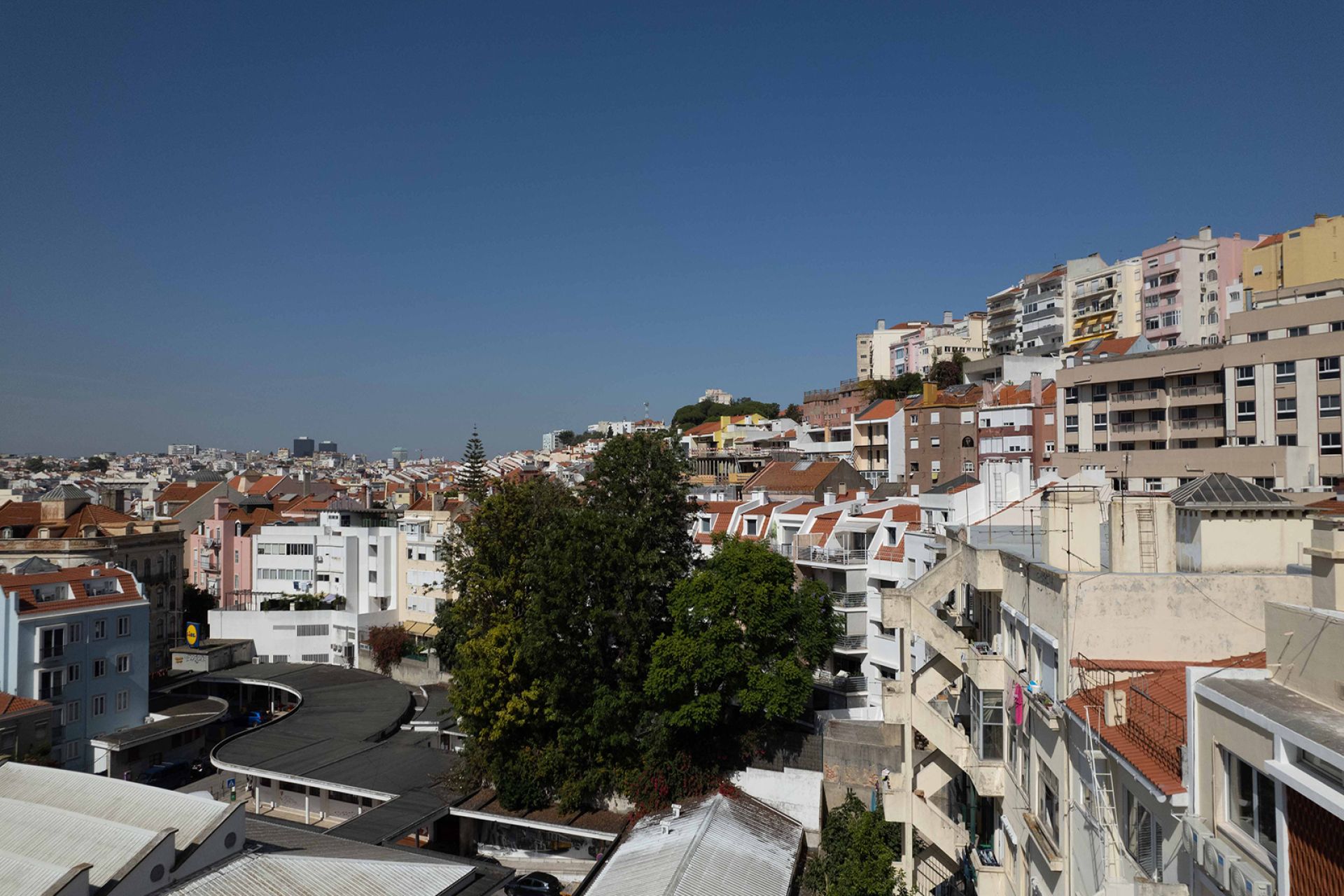 Apartment in Lisboa — Image 2