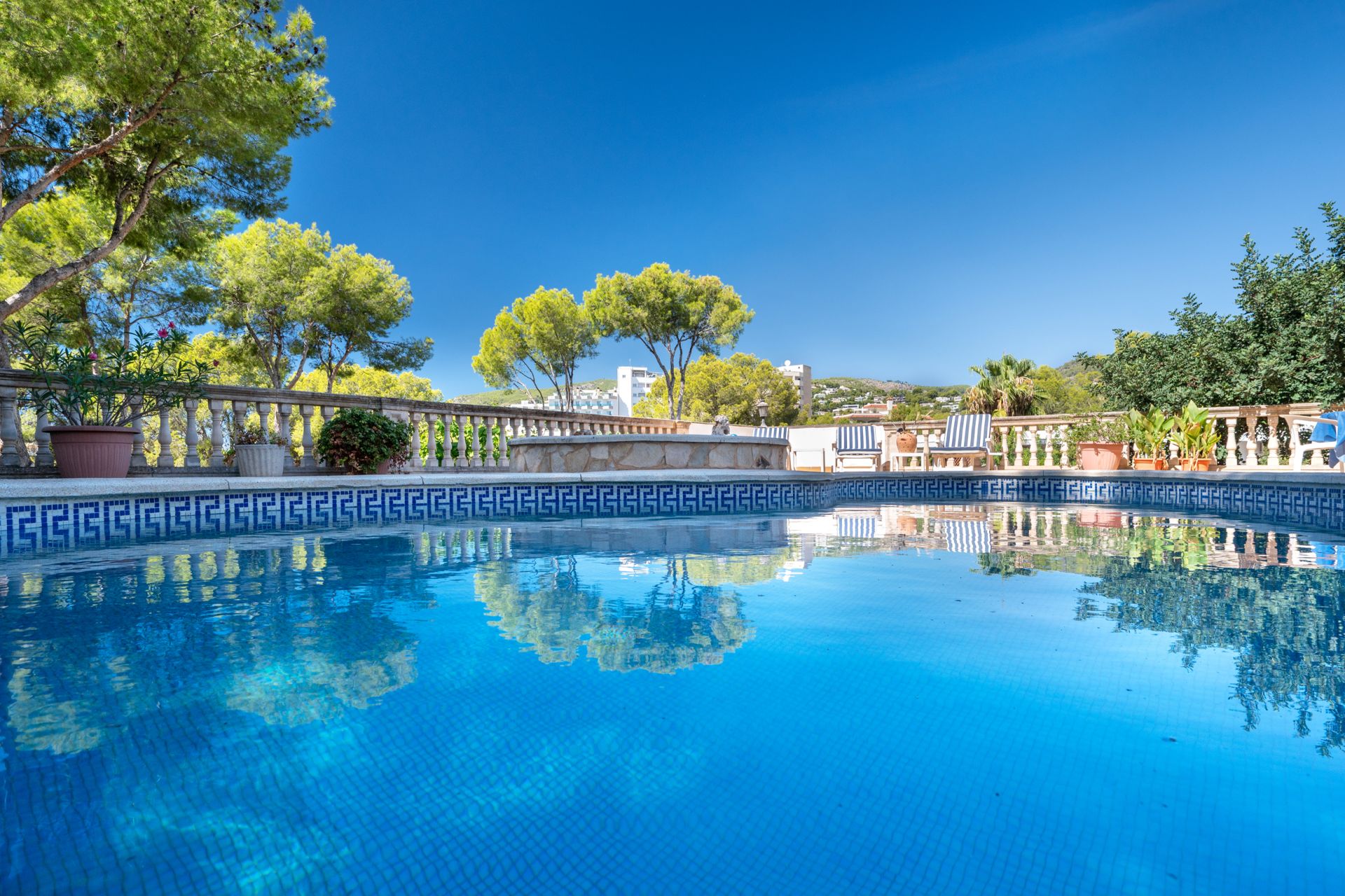 Detached house for sale with private pool in Portals Nous — Image 10