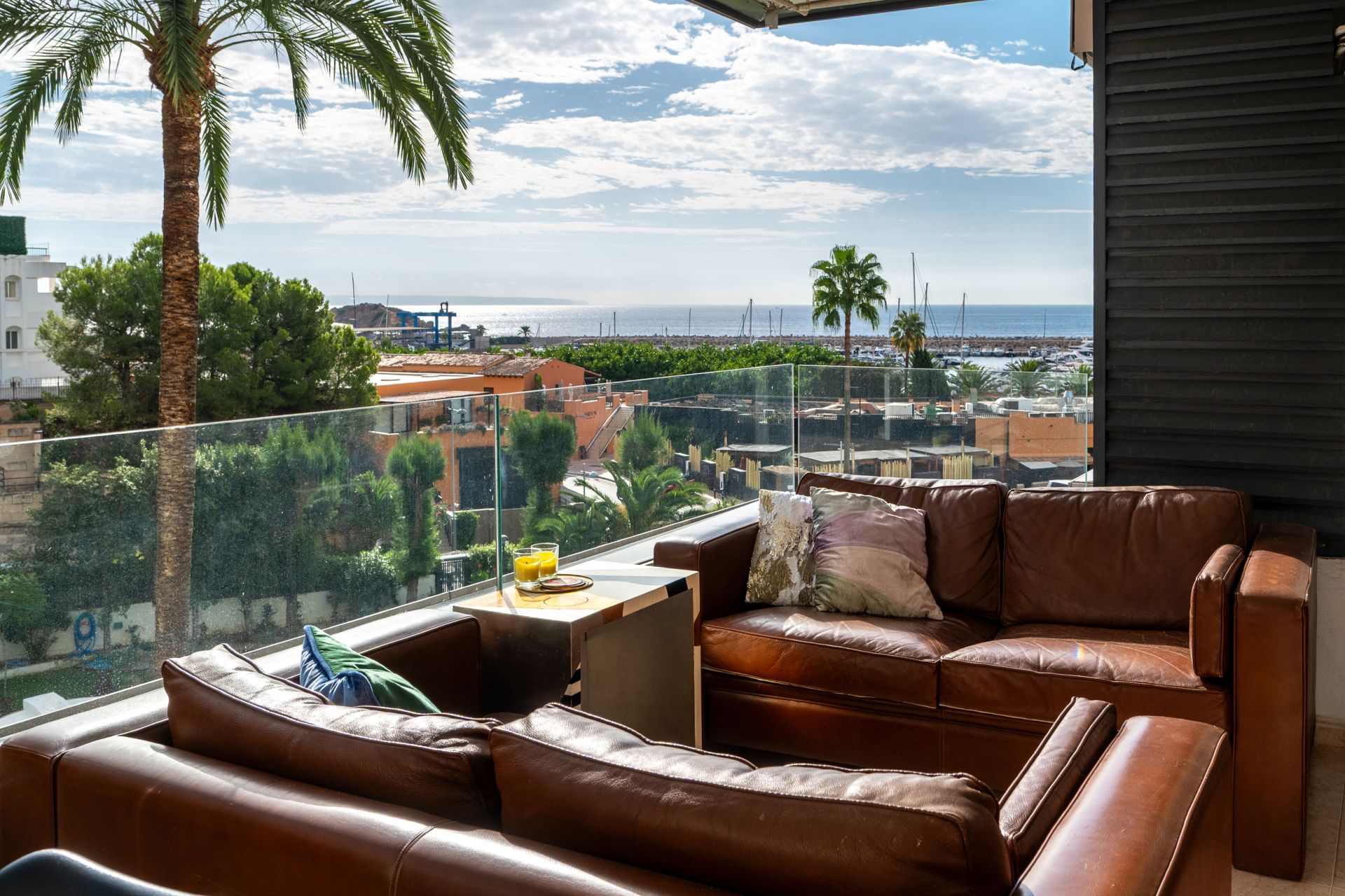 Apartment zu verkaufen in erster Meereslinie in Puerto Portals, nahe am Hafen — Image 4