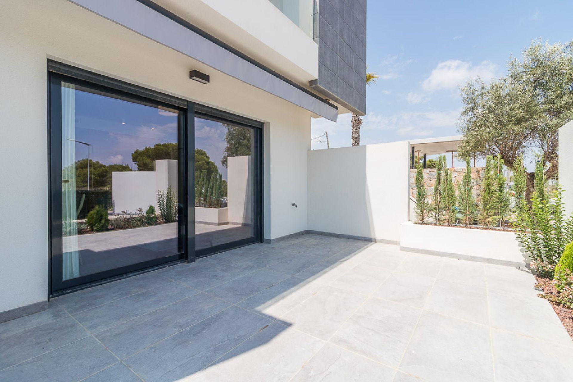 Bungalows in Torrevieja: Comfort and Ideal Location — Image 20