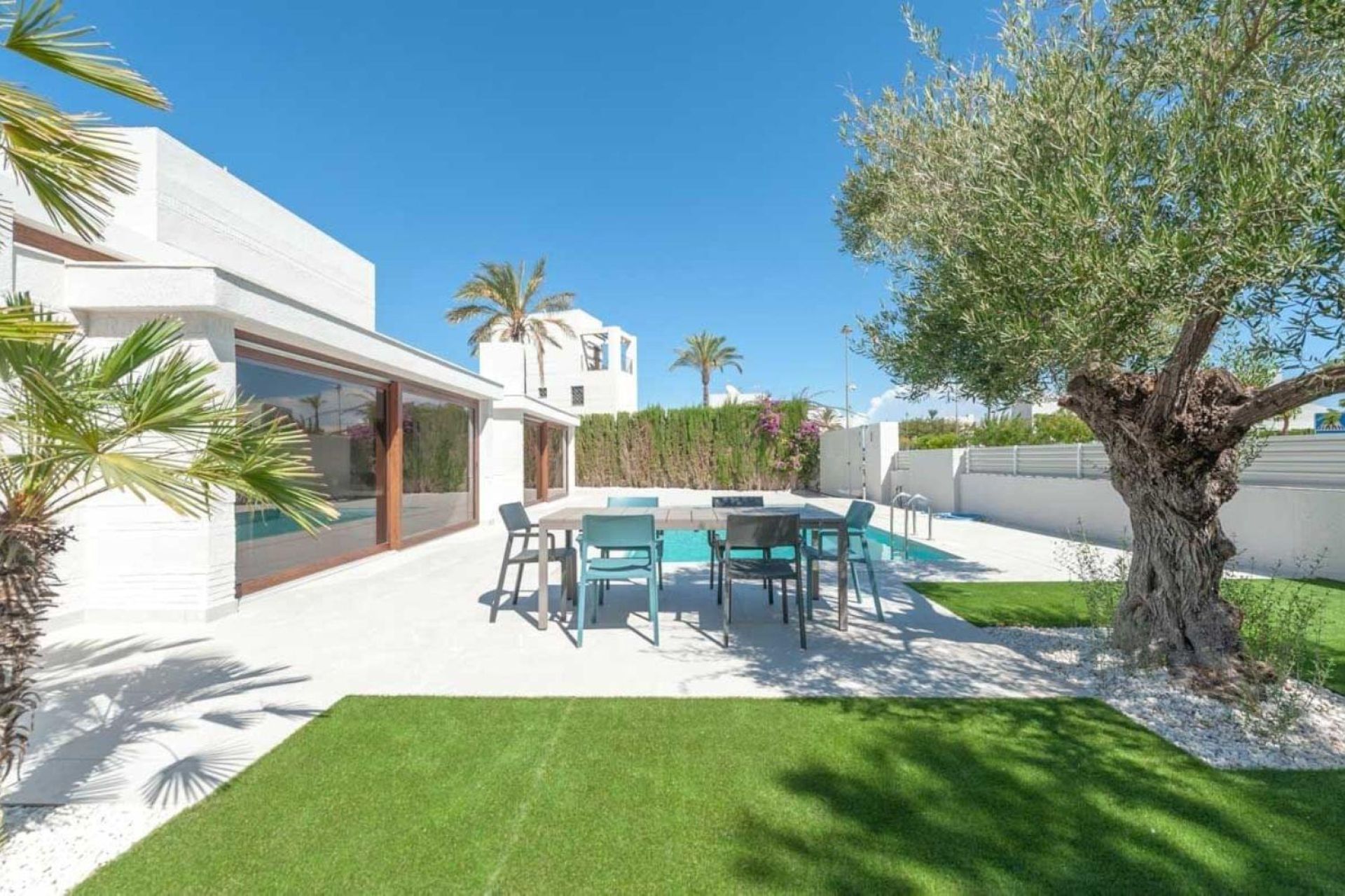 Homes in Peraleja Golf: Detached and Semi-Detached — Image 1