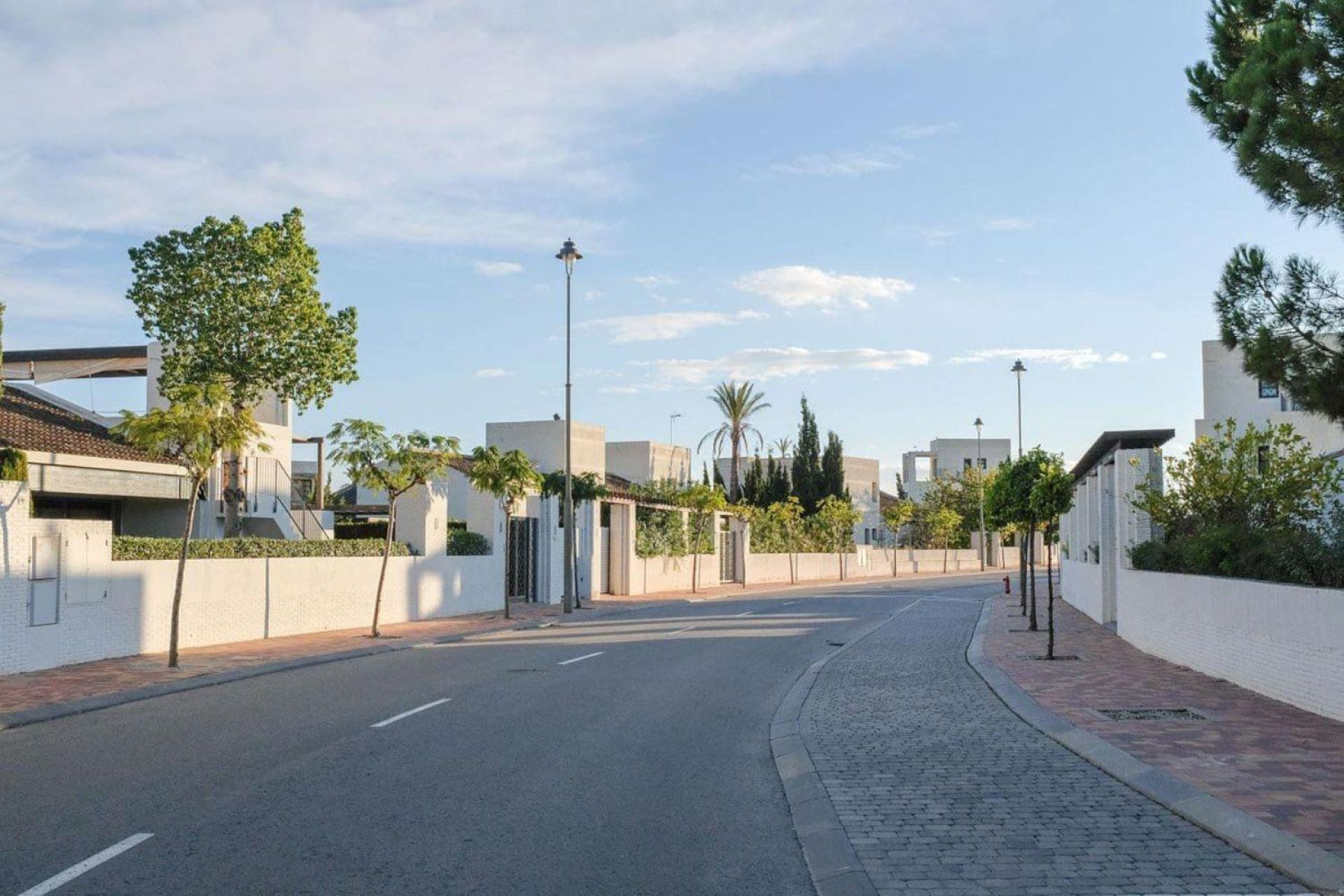 Homes in Peraleja Golf: Detached and Semi-Detached — Image 2