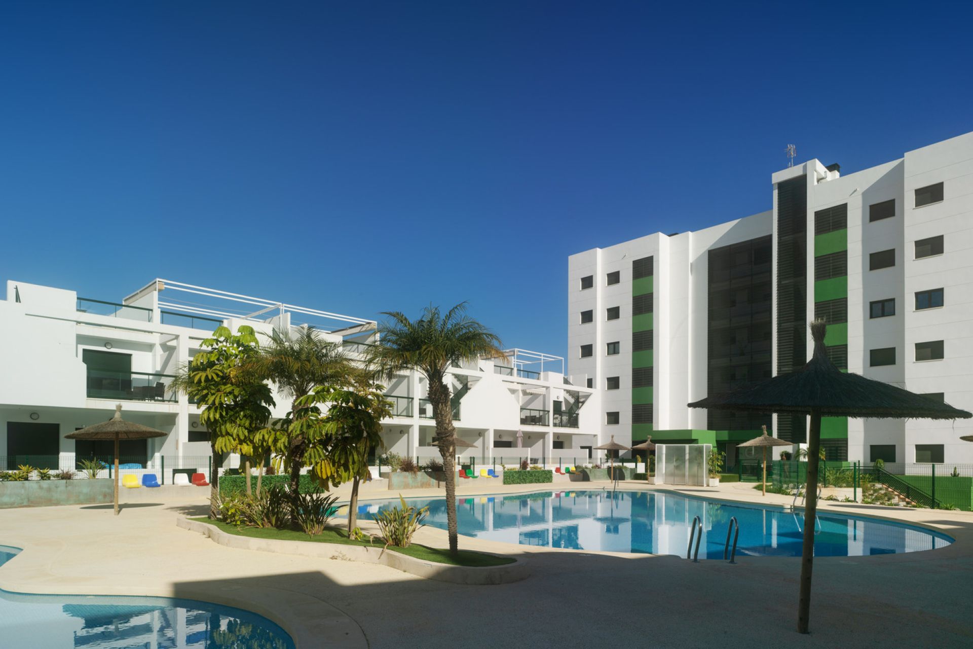 Residential in Pilar de la Horadada with Sea Views — Image 1