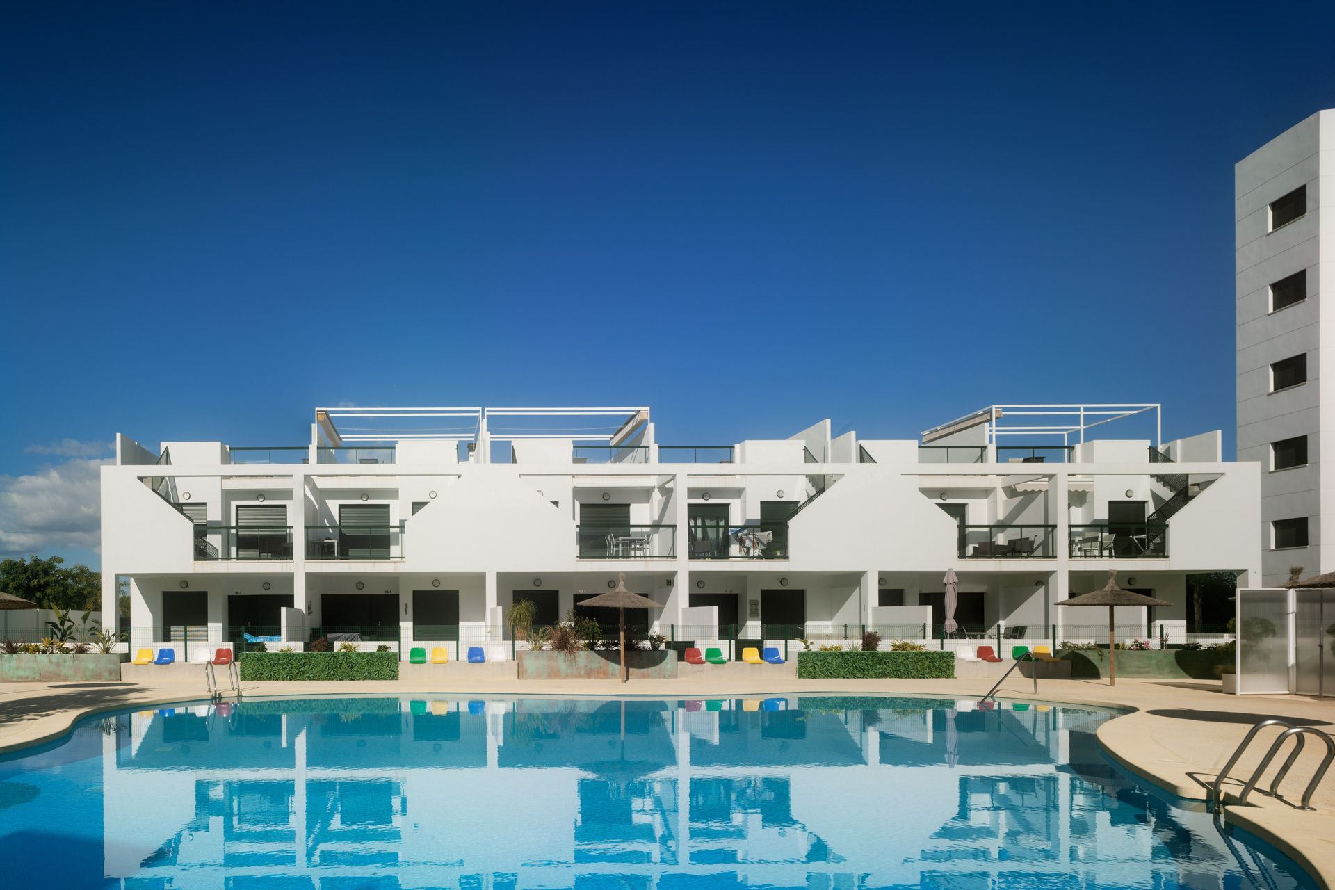 Bungalow in Mil Palmeras — Image 1