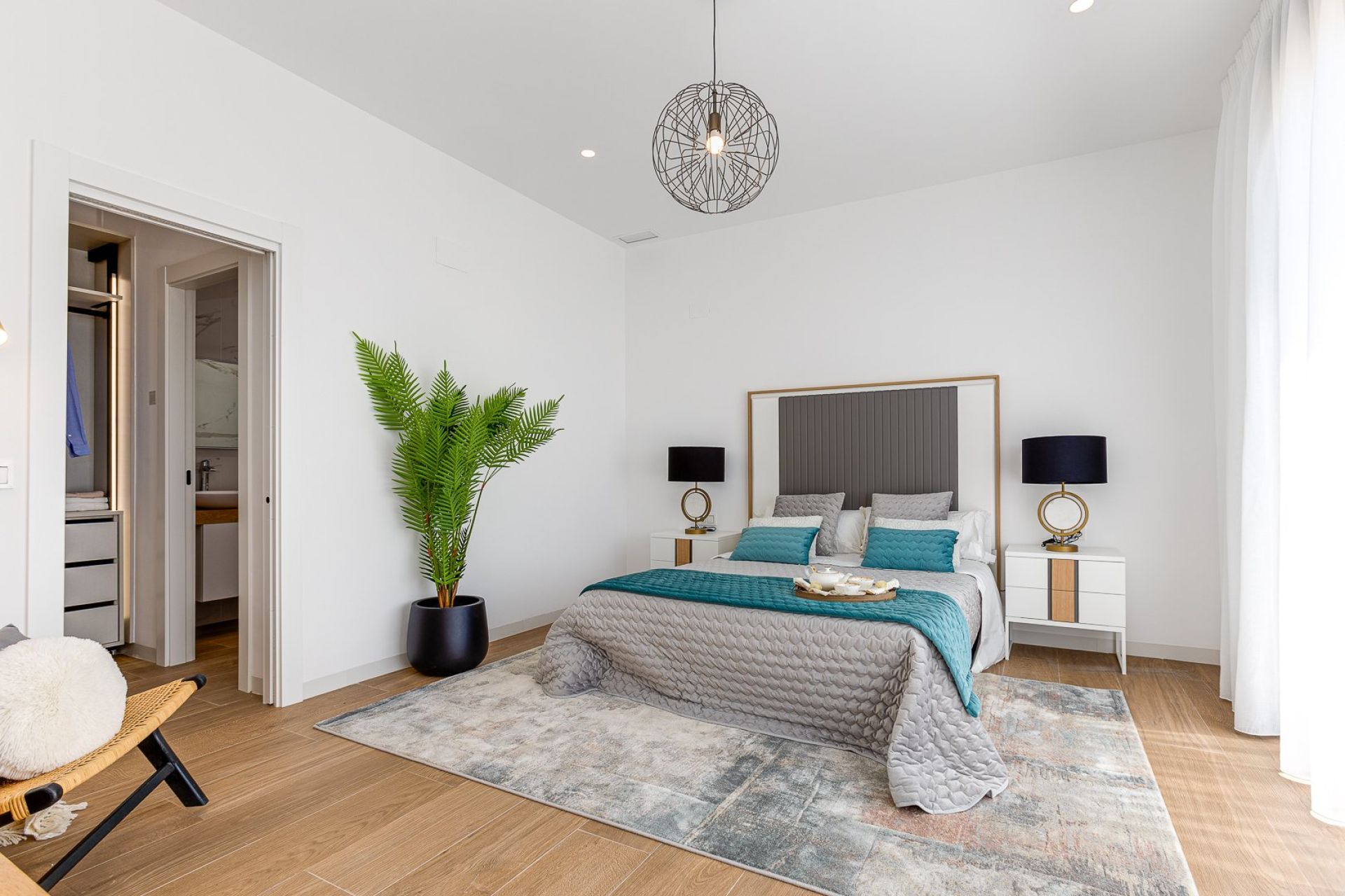 Independent Homes in Finestrat with Sea Views — Image 26