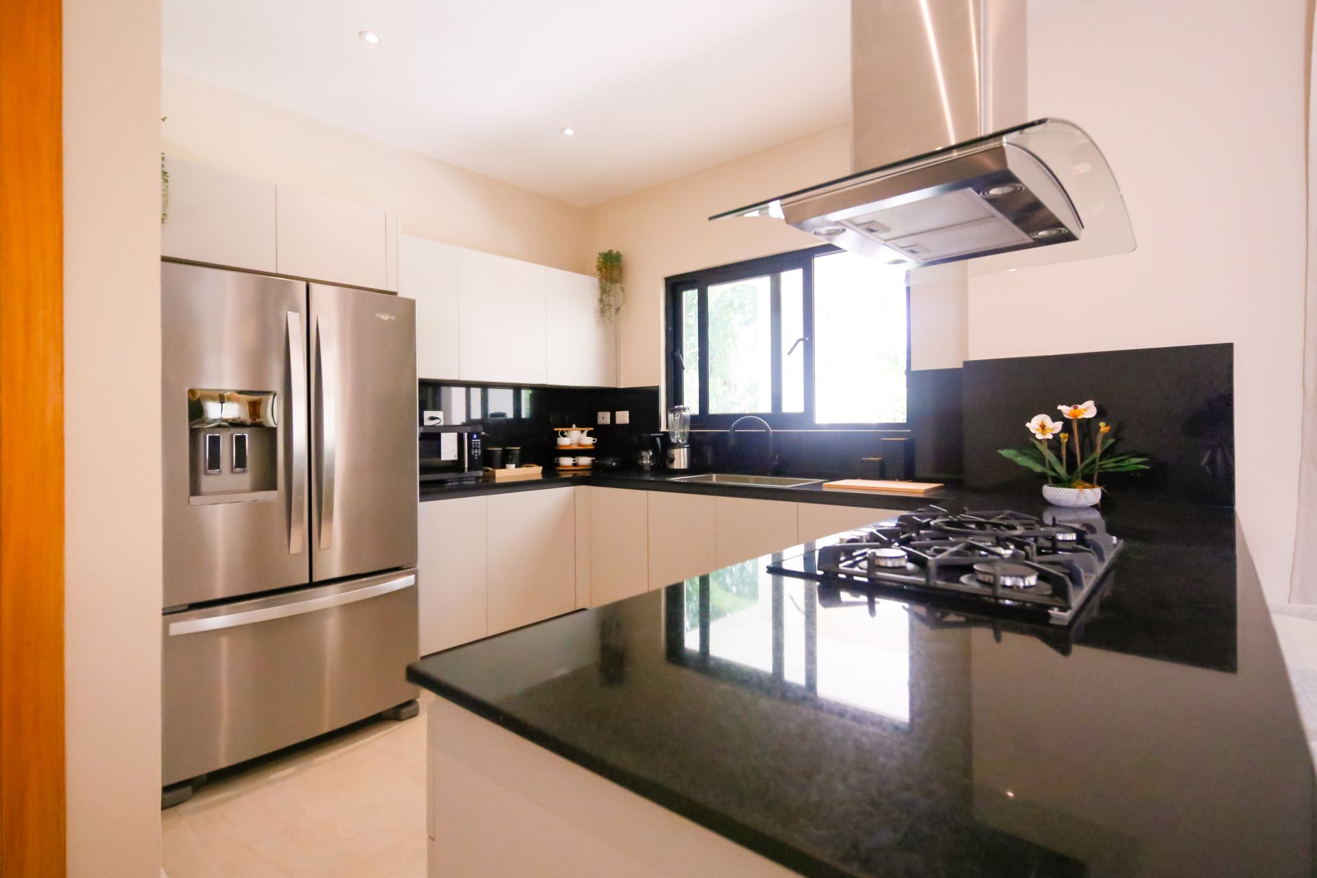 Villa amueblada con piscina en venta en Punta Cana Village — Image 14