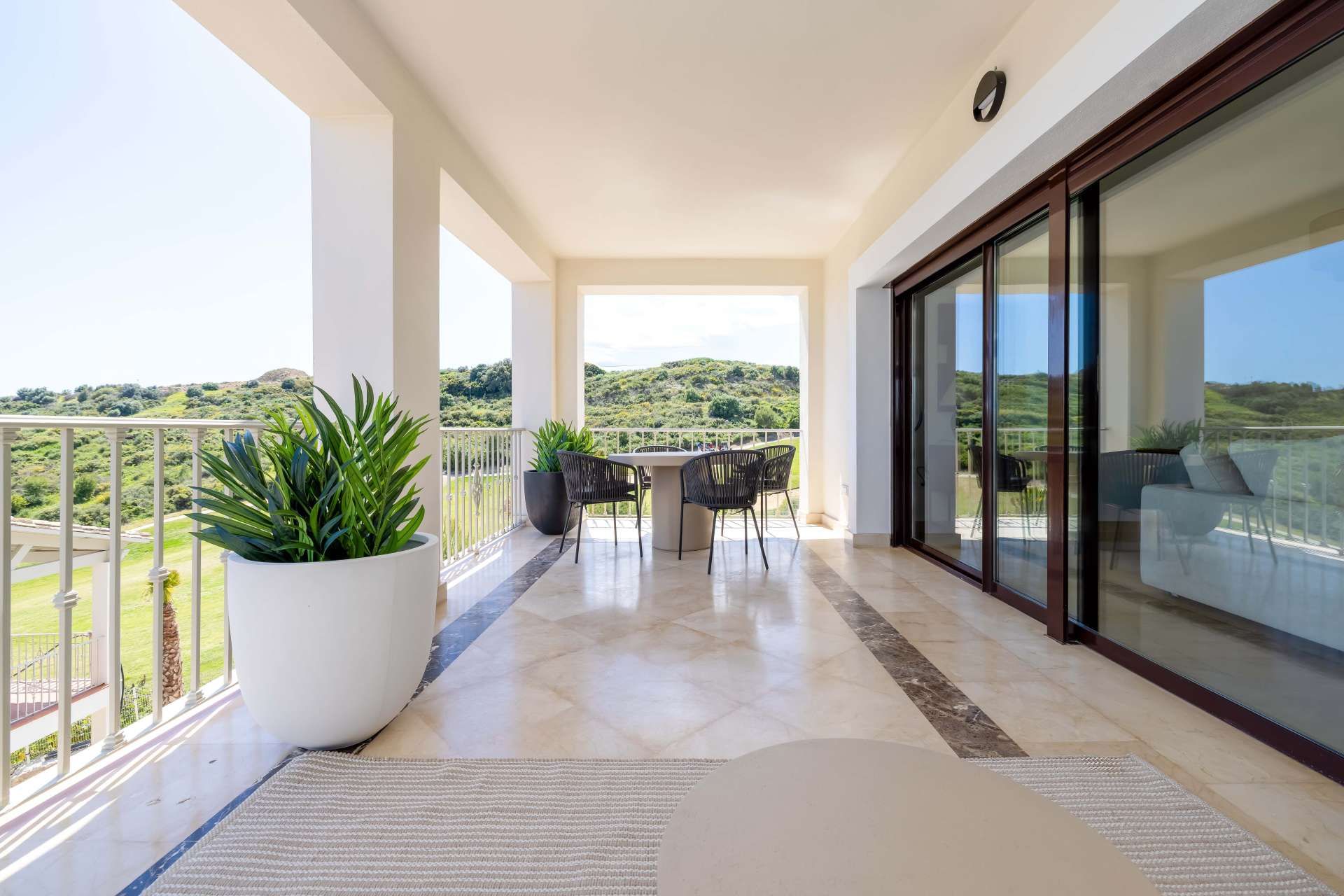 Townhouses in La Gaspara with Sea Views — Image 42