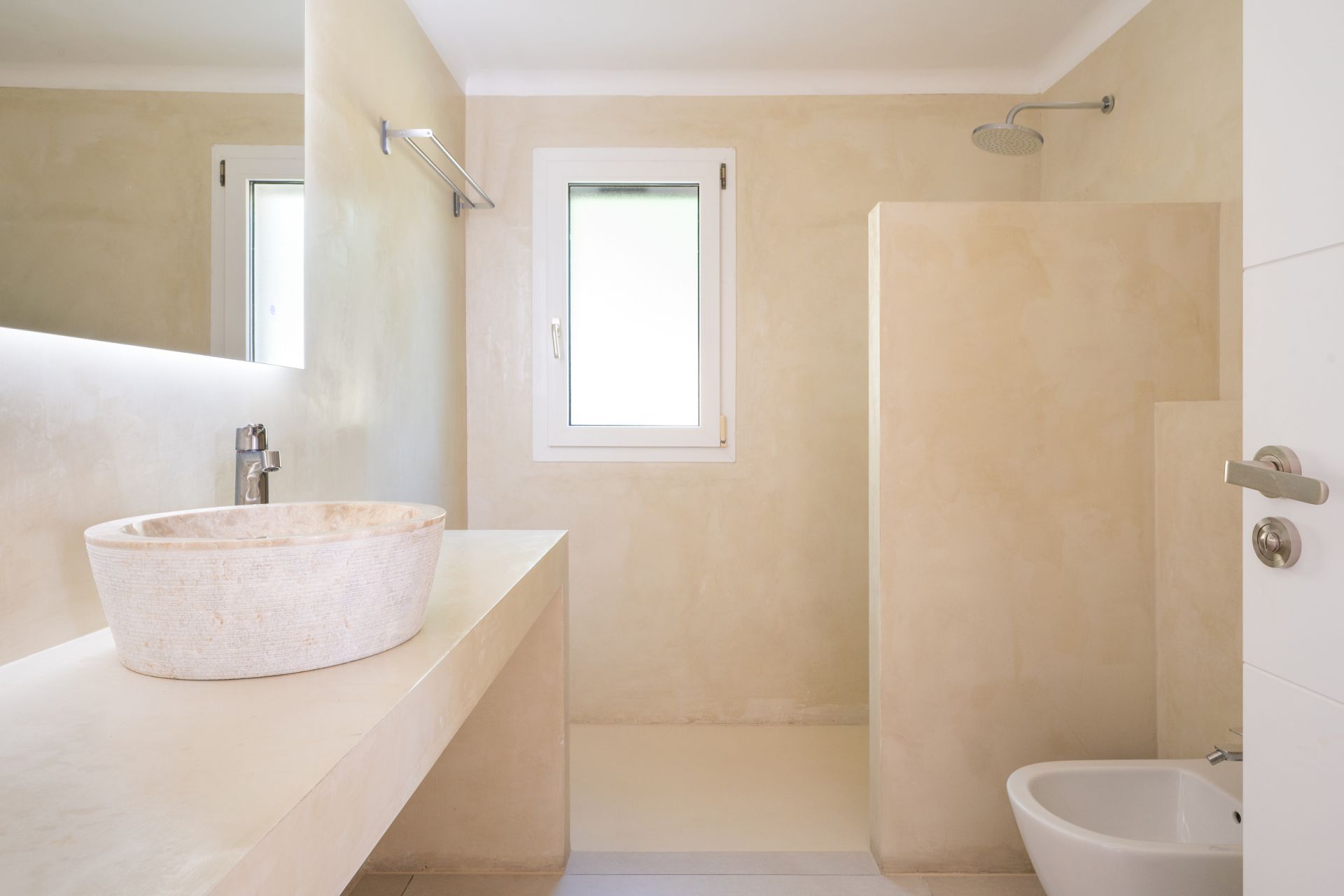 Villa for sale in Costa d’en Blanes with stunning sea views and a tourist license — Image 11