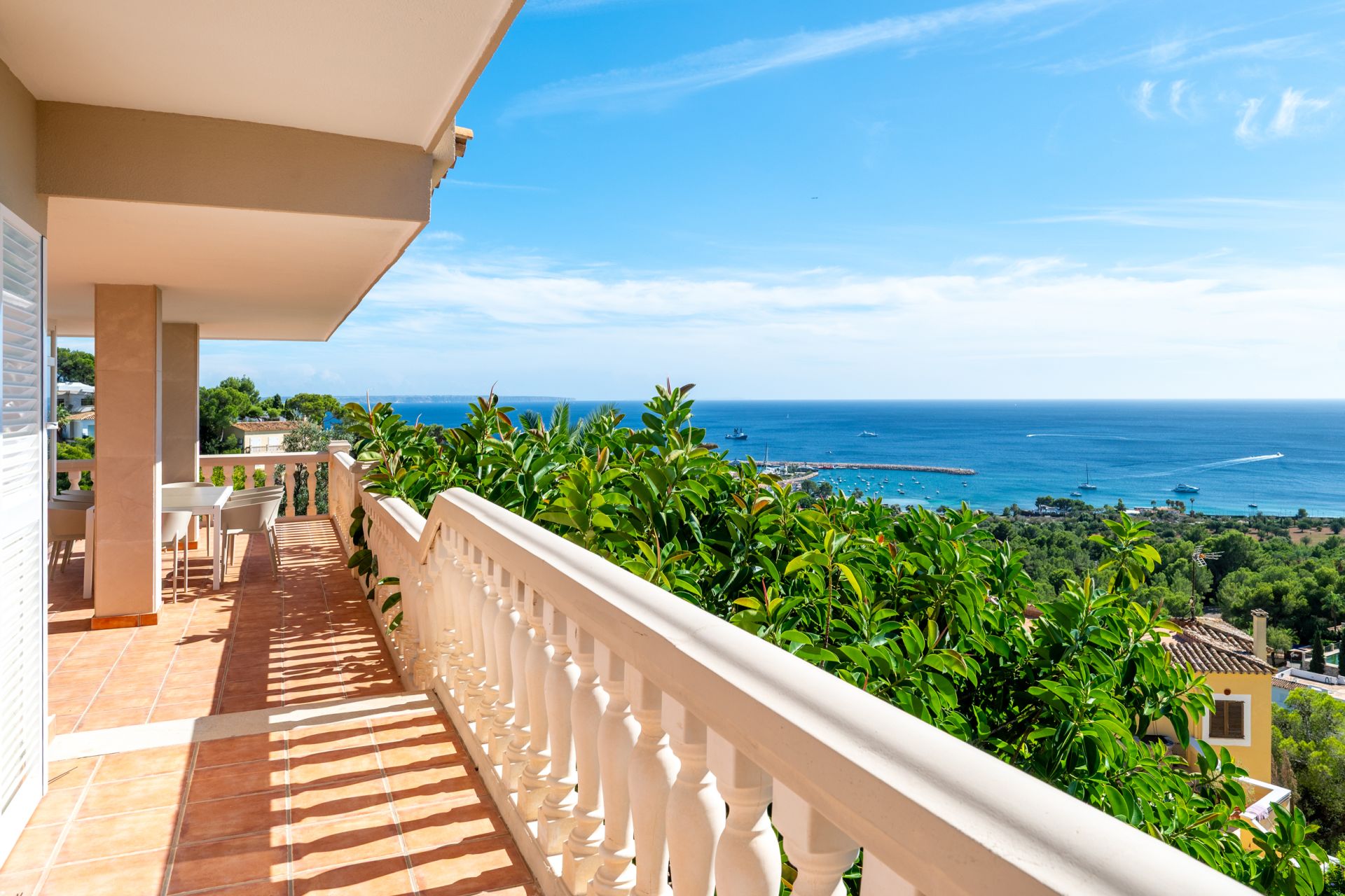Villa for sale in Costa d’en Blanes with stunning sea views and a tourist license — Image 20