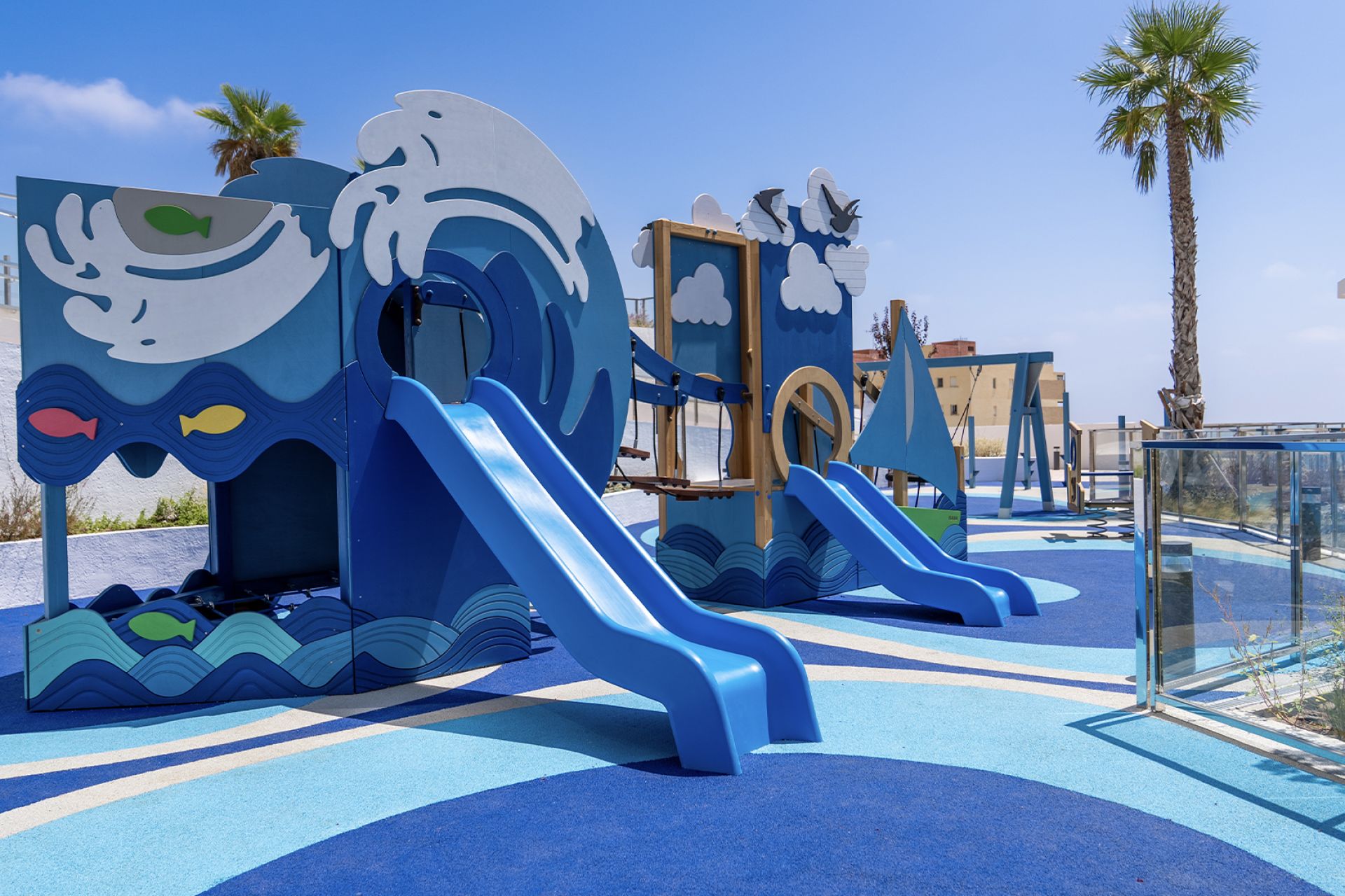 033593 — Image 1