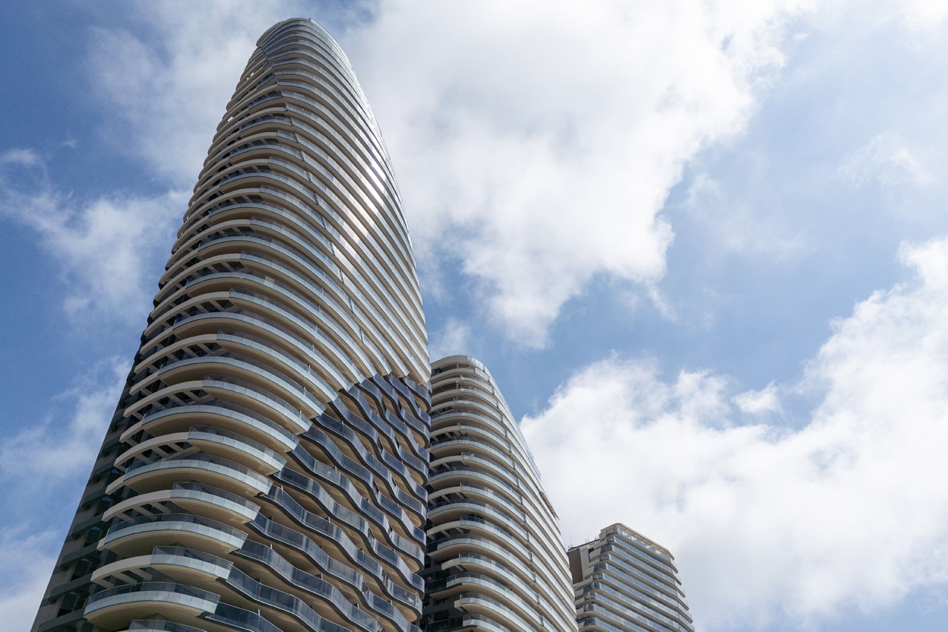 033594 — Image 16