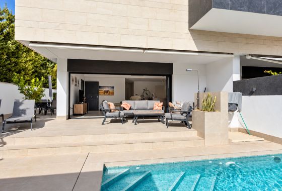 Bungalow · Sale - Pilar De La Horadada · Alicante