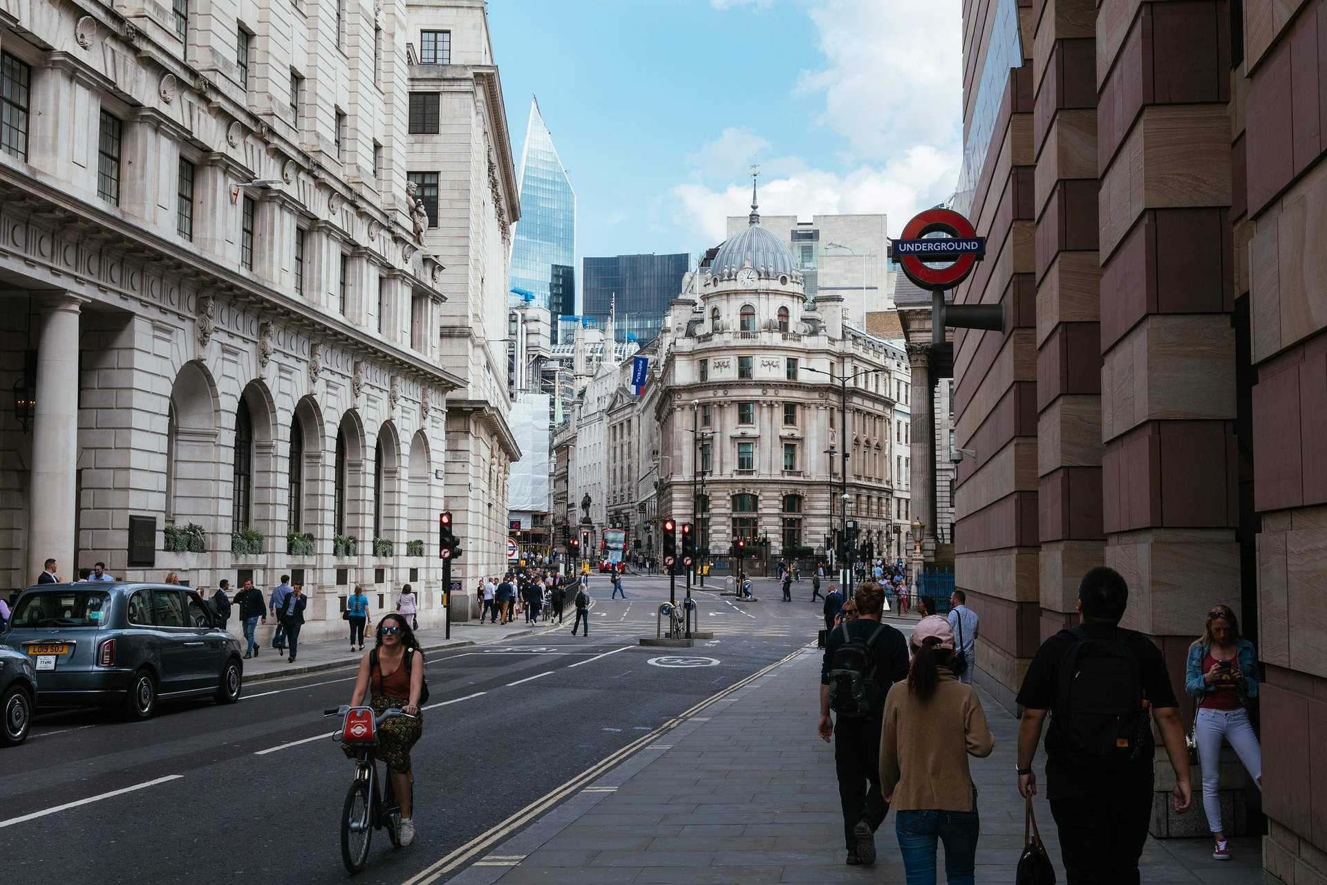 英国 8